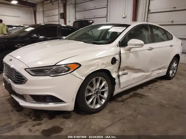 3FA6P0PU9JR264257 2018 FORD FUSION - Image 2