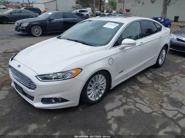 3FA6P0PUXGR144976 2016 FORD FUSION - Image 2