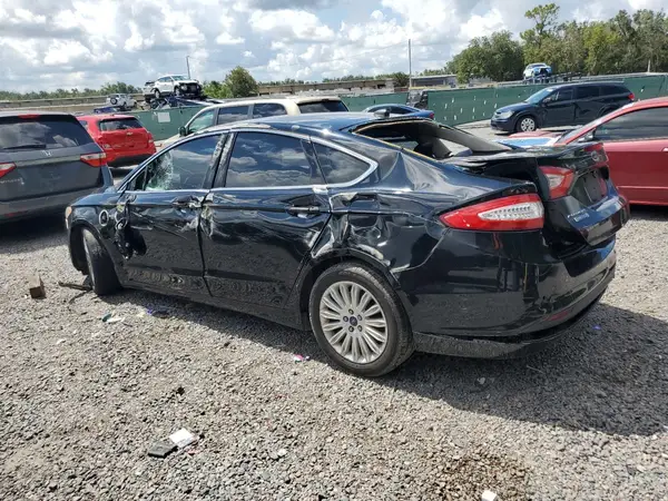 3FA6P0PUXGR263658 2016 FORD FUSION - Image 2