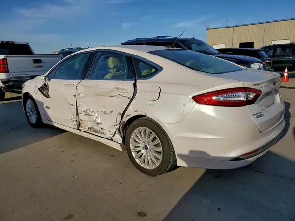 3FA6P0PUXGR357121 2016 FORD FUSION - Image 2