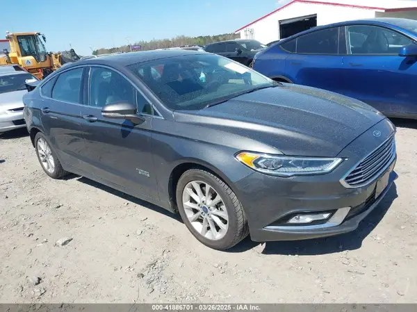 3FA6P0PUXHR107217 2017 FORD FUSION - Image 1