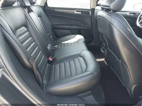 3FA6P0PUXHR238759 2017 FORD FUSION - Image 8