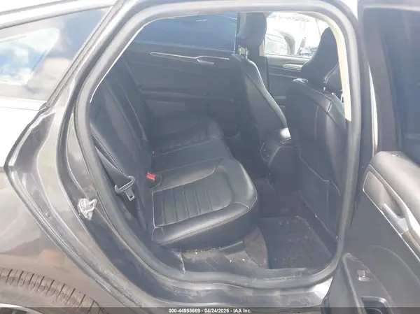 3FA6P0PUXHR329921 2017 FORD FUSION - Image 8