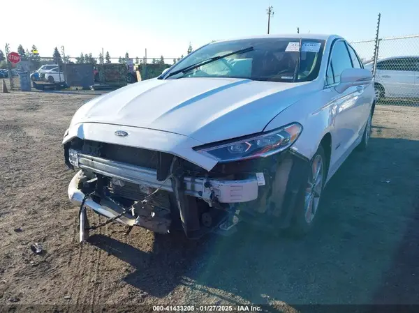 3FA6P0PUXJR161803 2018 FORD FUSION - Image 2