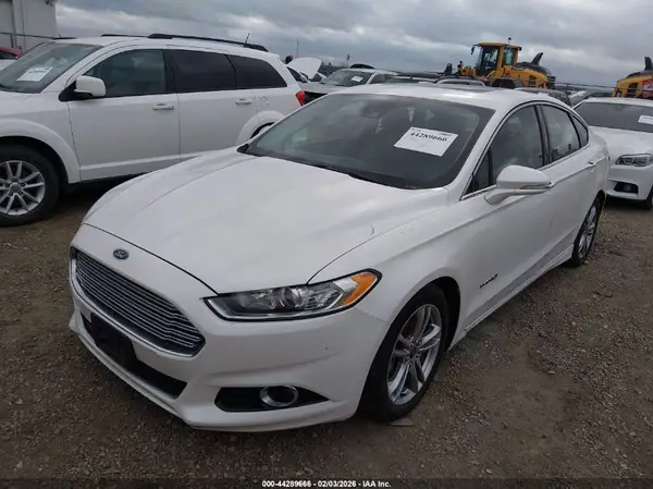 3FA6P0RU0GR108307 2016 FORD FUSION - Image 2