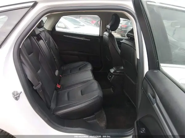 3FA6P0RU0GR108307 2016 FORD FUSION - Image 8