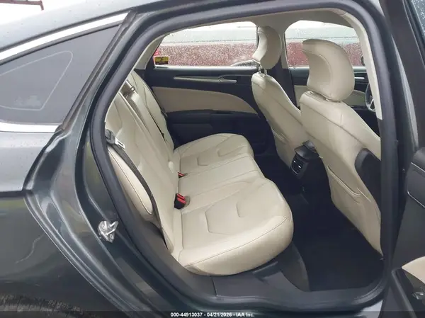 3FA6P0RU0GR125611 2016 FORD FUSION - Image 8