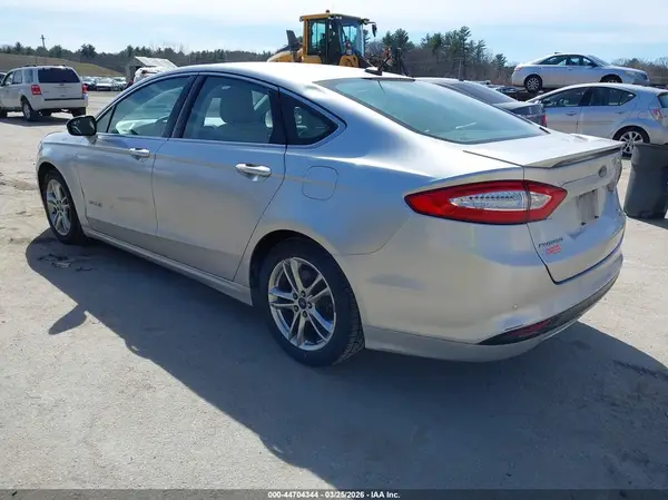 3FA6P0RU0GR322195 2016 FORD FUSION - Image 2