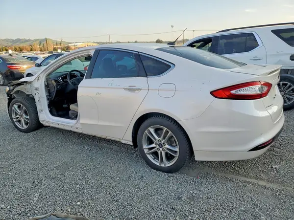 3FA6P0RU0GR356895 2016 FORD FUSION - Image 2
