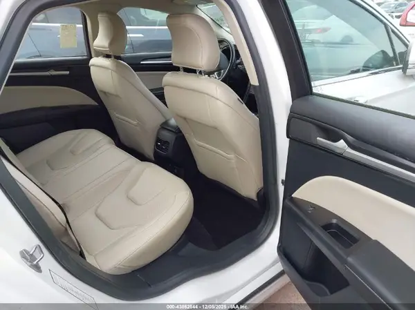 3FA6P0RU0HR279737 2017 FORD FUSION - Image 8