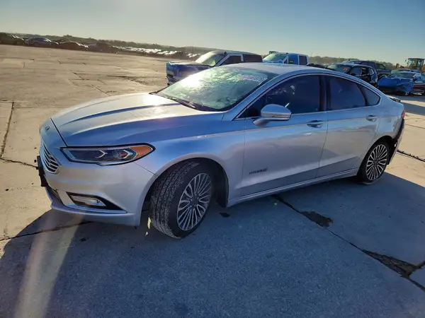 3FA6P0RU0HR323154 2017 FORD FUSION - Image 1