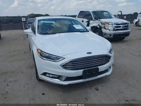 3FA6P0RU0JR124269 2018 FORD FUSION - Image 1