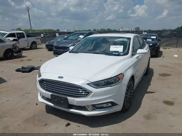 3FA6P0RU0JR124269 2018 FORD FUSION - Image 2