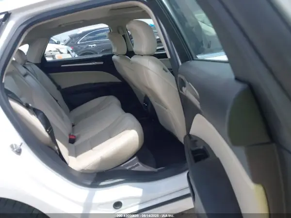 3FA6P0RU0JR124269 2018 FORD FUSION - Image 8