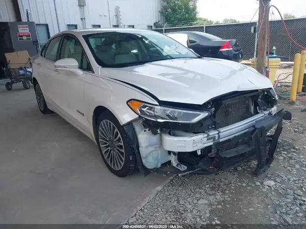 3FA6P0RU0JR148779 2018 FORD FUSION - Image 1
