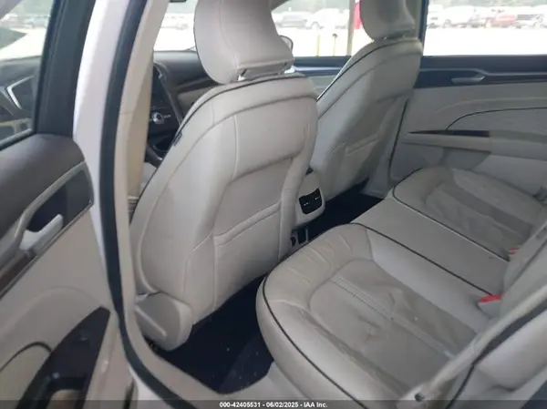 3FA6P0RU0JR148779 2018 FORD FUSION - Image 8