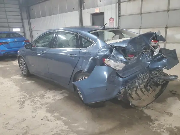 3FA6P0RU0JR150130 2018 FORD FUSION - Image 2