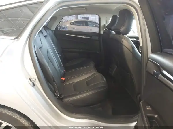 3FA6P0RU0JR150919 2018 FORD FUSION - Image 8