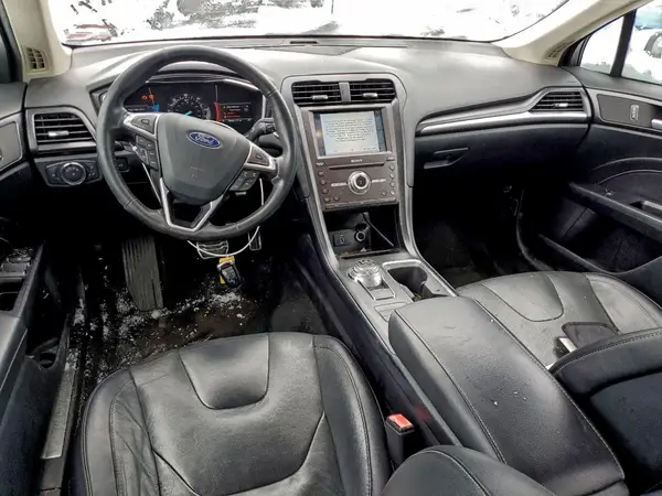 3FA6P0RU0JR182110 2018 FORD FUSION - Image 8