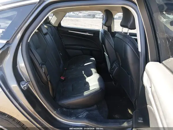 3FA6P0RU0JR205966 2018 FORD FUSION - Image 8