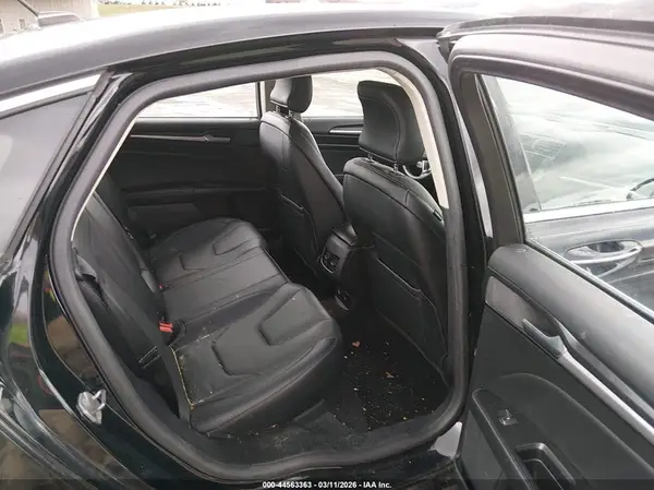 3FA6P0RU0JR210018 2018 FORD FUSION - Image 8