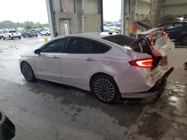 3FA6P0RU0JR224663 2018 FORD FUSION - Image 2
