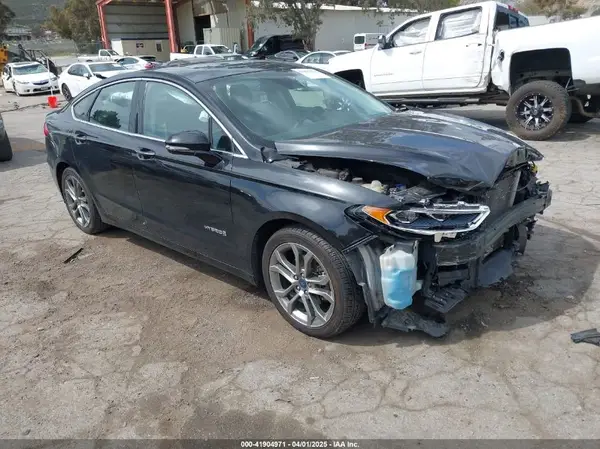 3FA6P0RU0KR116903 2019 FORD FUSION - Image 1