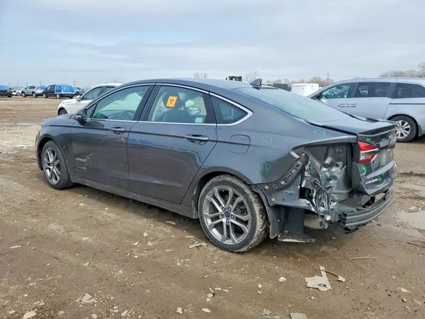 3FA6P0RU0KR163932 2019 FORD FUSION - Image 2