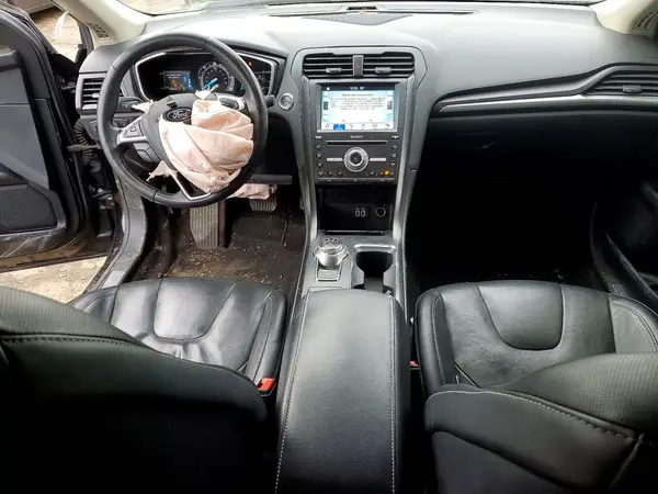 3FA6P0RU0KR167639 2019 FORD FUSION - Image 8