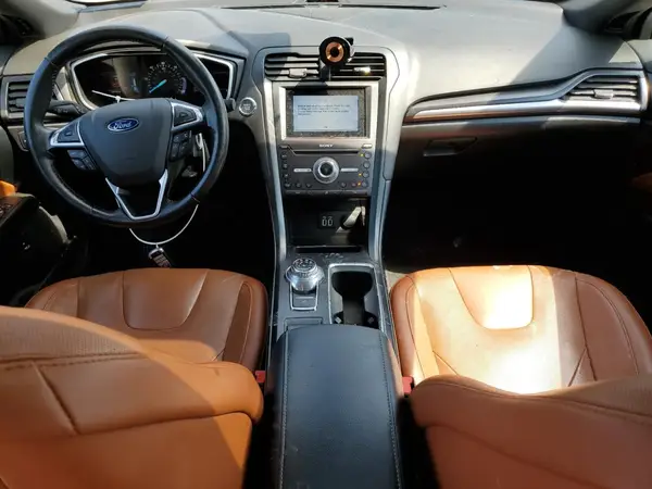 3FA6P0RU0KR204270 2019 FORD FUSION - Image 8