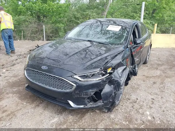 3FA6P0RU0KR217200 2019 FORD FUSION - Image 2