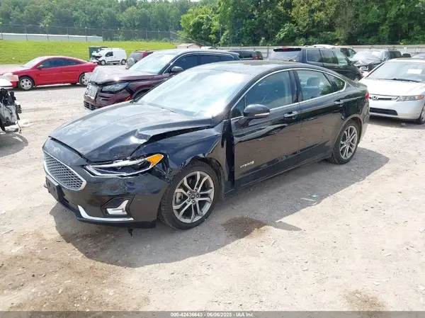 3FA6P0RU0KR260239 2019 FORD FUSION - Image 2