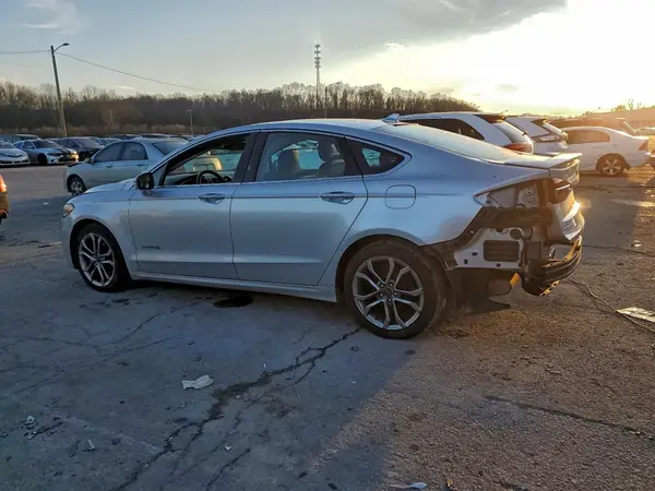 3FA6P0RU0KR273928 2019 FORD FUSION - Image 2