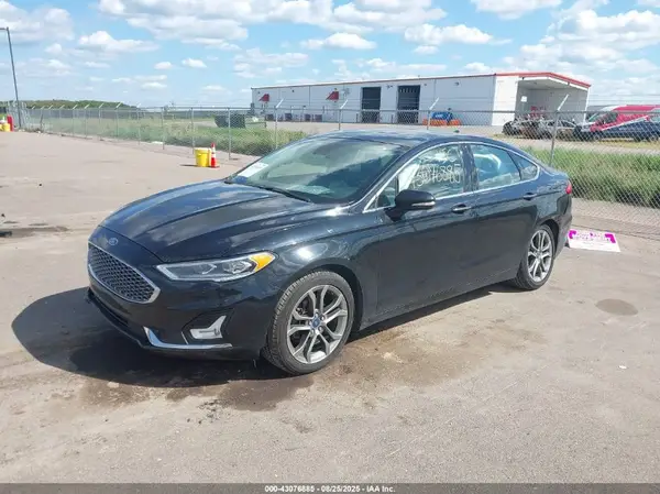 3FA6P0RU0LR100329 2020 FORD FUSION - Image 2