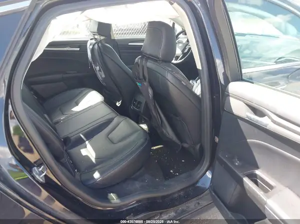 3FA6P0RU0LR100329 2020 FORD FUSION - Image 8
