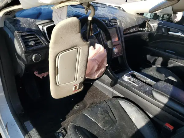 3FA6P0RU0LR157162 2020 FORD FUSION - Image 8
