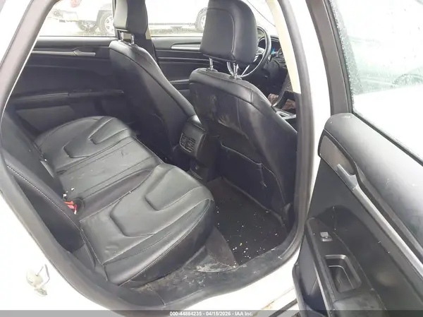 3FA6P0RU0LR204075 2020 FORD FUSION - Image 8