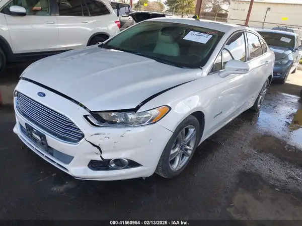 3FA6P0RU1GR191813 2016 FORD FUSION - Image 2