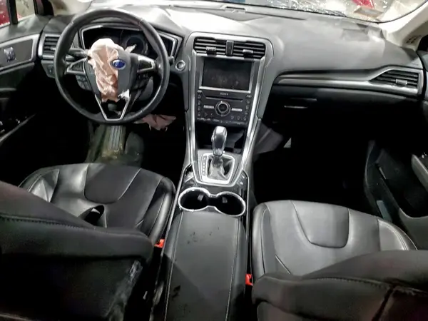 3FA6P0RU1GR203832 2016 FORD FUSION - Image 8