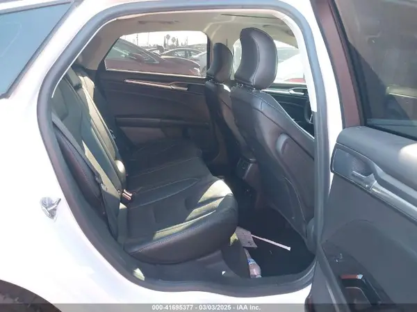 3FA6P0RU1GR259947 2016 FORD FUSION - Image 8