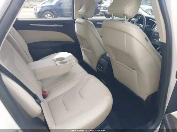 3FA6P0RU1HR203797 2017 FORD FUSION - Image 8