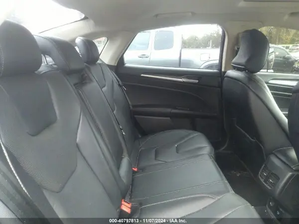 3FA6P0RU1HR232815 2017 FORD FUSION - Image 8