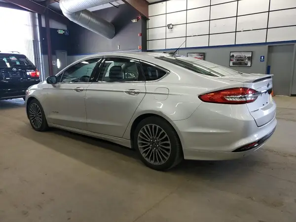 3FA6P0RU1HR300370 2017 FORD FUSION - Image 2