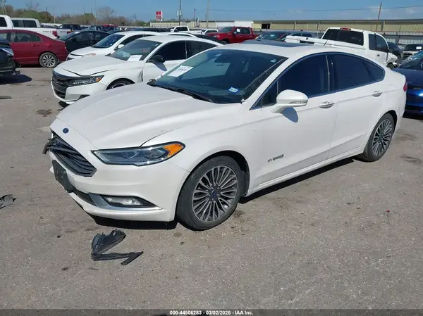 3FA6P0RU1HR304774 2017 FORD FUSION - Image 2