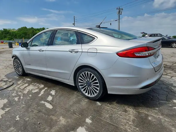 3FA6P0RU1HR320828 2017 FORD FUSION - Image 2