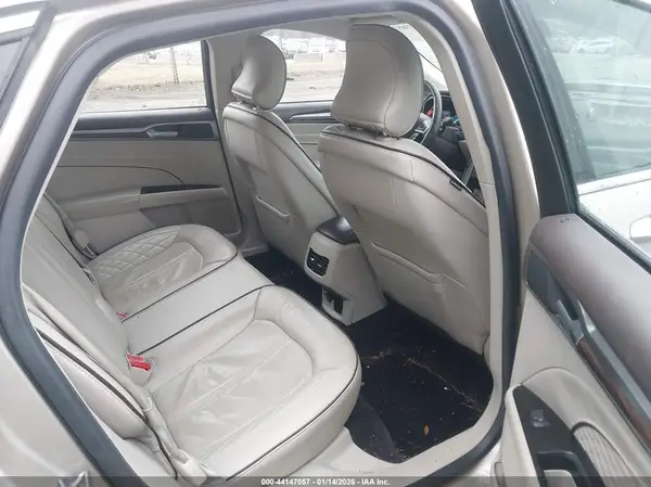 3FA6P0RU1HR320926 2017 FORD FUSION - Image 8