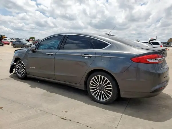 3FA6P0RU1HR368930 2017 FORD FUSION - Image 2