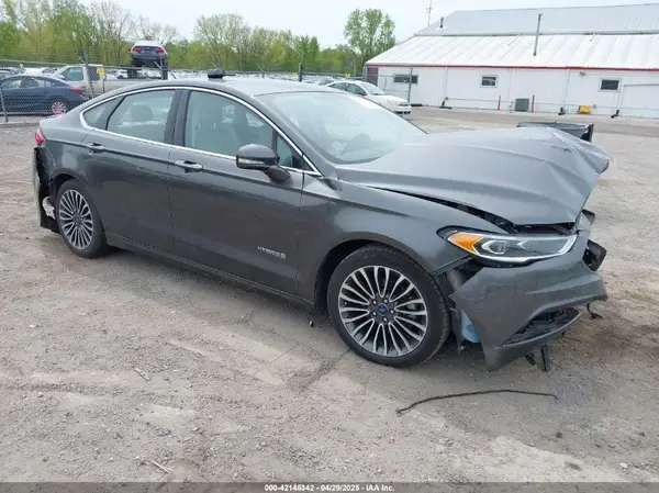 3FA6P0RU1JR120392 2018 FORD FUSION - Image 1
