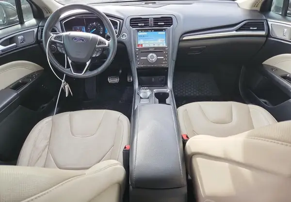 3FA6P0RU1JR120537 2018 FORD FUSION - Image 8