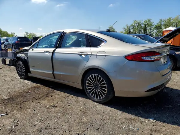 3FA6P0RU1JR124426 2018 FORD FUSION - Image 2